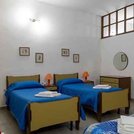 Appartamento Per Turisti Filoxenia 산타세베리나 외부 사진