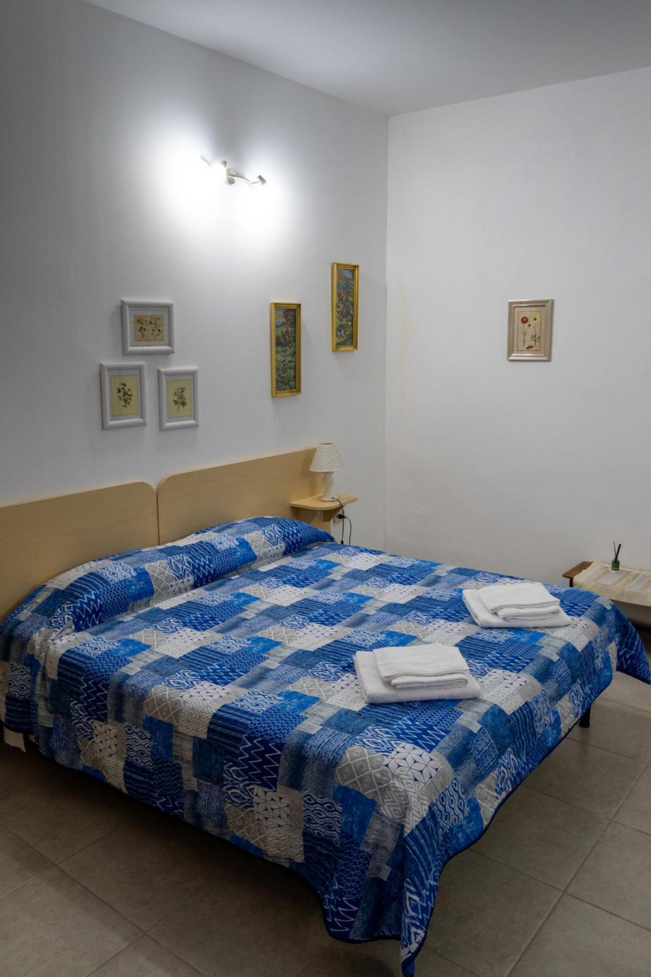 Appartamento Per Turisti Filoxenia 산타세베리나 외부 사진